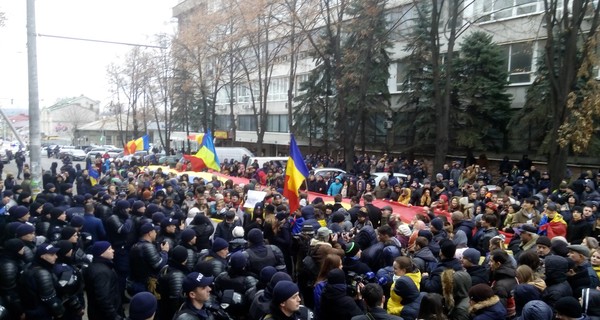 В Молдове начались протесты после избрания 