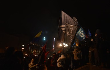 В Киеве разбили офис Виктора Медведчука