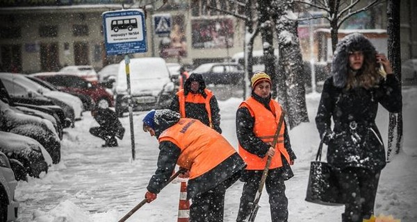 Завтра, 8 декабря, в западных, северных и центральных областях пройдет снег с переходом в дождь