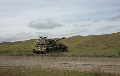 Армения и Азербайджан обвинили друг друга в перестрелке на границе 