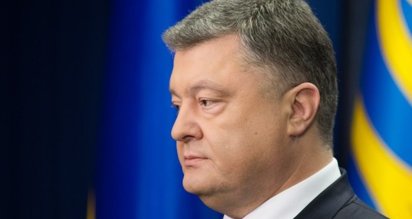 На какие вопросы не хочет отвечать Порошенко