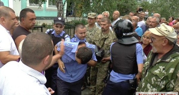 Начался процесс по убийству в Кривом Озере: судят полицейских