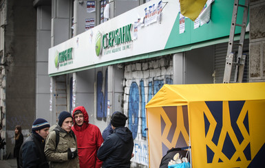 Лучше бы ямы латали и бабушек через дорогу переводили. Что говорят эксперты о ситуации вокруг 