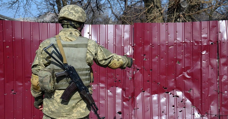 В зоне АТО погибли двое военных, четверо ранены