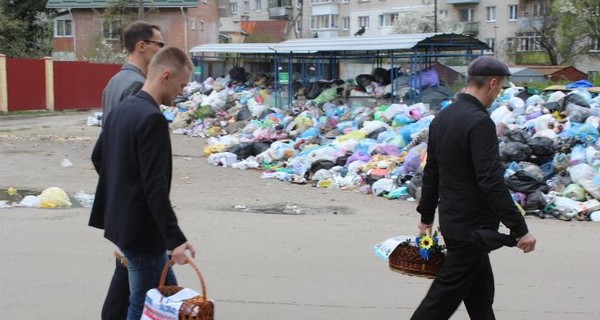 Во Львове Пасху отмечали с душком