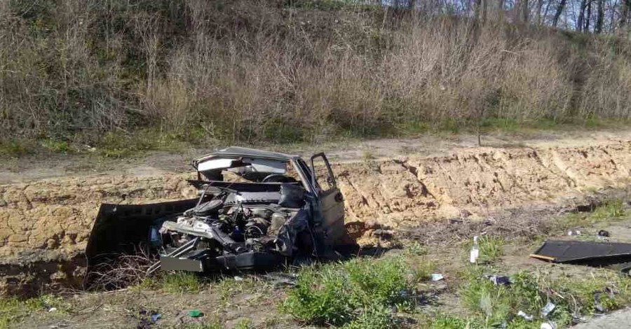 На Полтавщине разбилась машина с полицейскими