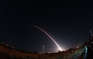 США снова испытали баллистическую ракету Minuteman III