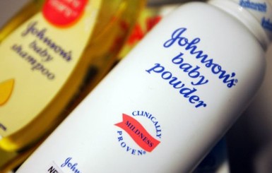 Компания Johnson & Johnson заплатит 110 миллионов долларов компенсации женщине, больной раком  