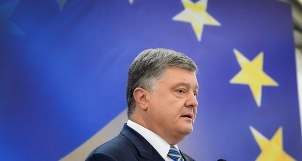 Порошенко рассказал, когда в Украине разблокируют российские соцсети