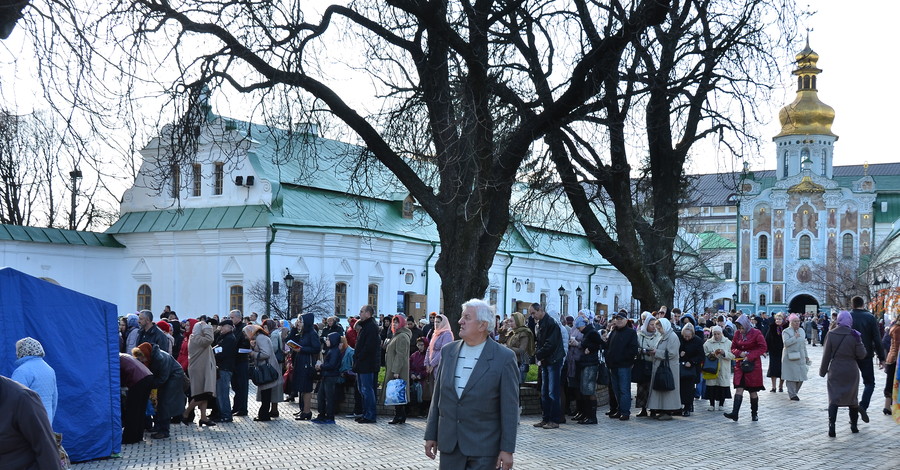 Церкви Московского патриархата хотят взять под контроль государства