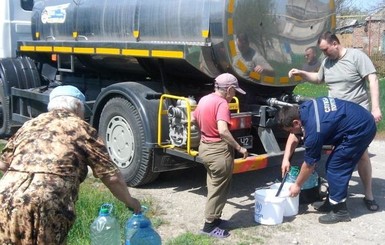 В Авдеевке осталась тысяча кубометров воды