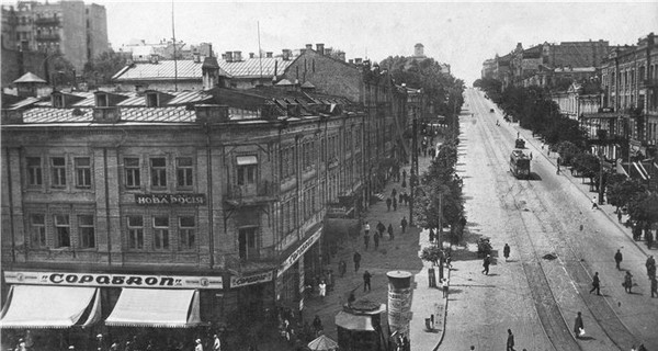 На Крещатике горит памятник архитектуры, известный как 