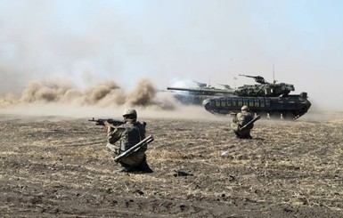 Во время учений в Днепропетровской области пострадали восемь военных
