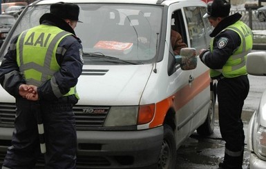 Эксперт: Техосмотр автомобилей, въезжающих в ЕС, не нужен  