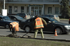 Донецк встретил весну массовой уборкой 