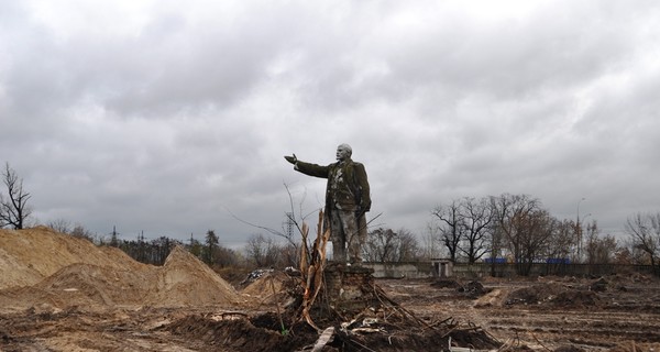 На Оболони в  Киеве нашли уцелевший памятник Ленину
