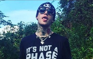 Рэпер Lil Peep оставил пост за день до смерти: 