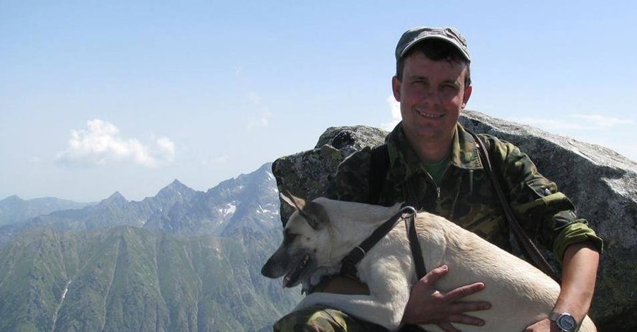 Львовская собака-альпинист покорила десяток горных вершин в Европе