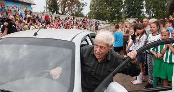 Умер самый старый в Украине водитель-рекордсмен