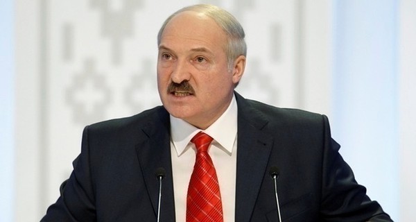 Лукашенко заявил, что готов отправить миротворцев в Украину