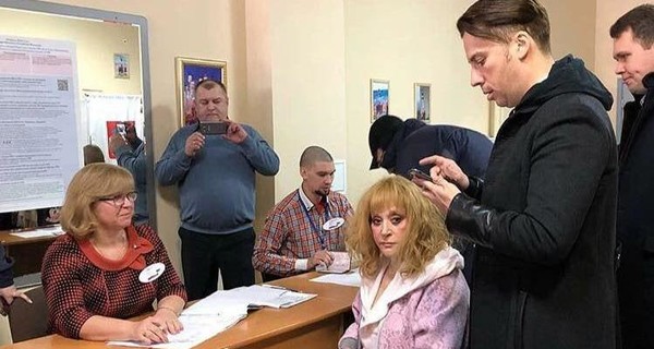 Как голосовали звезды: Киркоров спел, а Пугачева приуныла