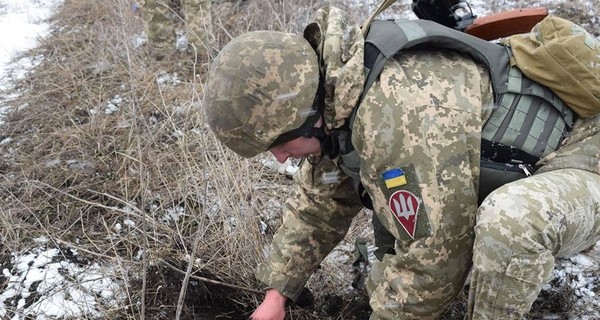 Один военный погиб перед Пасхой, еще трое - ранены