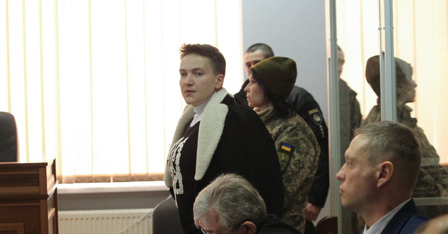 Один из адвокатов Надежды Савченко взял самоотвод