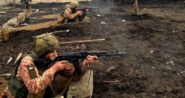 В больнице Мечникова умерли двое военнослужащих