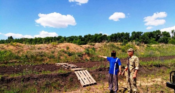 На Харьковщине местный житель строил мост в Россию