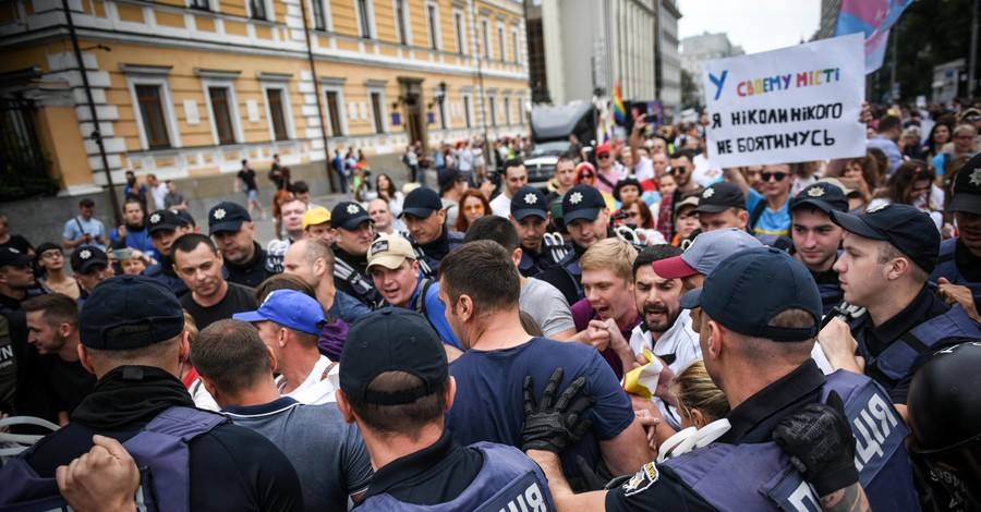 Полиция освободила большинство задержанных на 