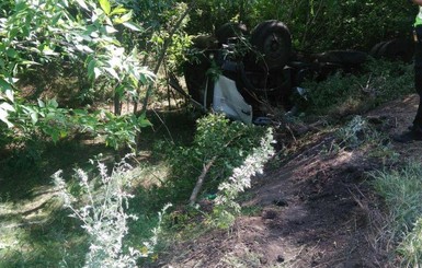 В Запорожской области перевернулся военный МАЗ, погиб сержант