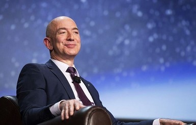 Основатель Amazon Безос стал самым богатым человеком в истории