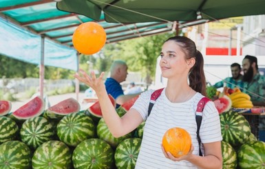 Дыня: мужчин делает желанными, а женщин - прекрасными