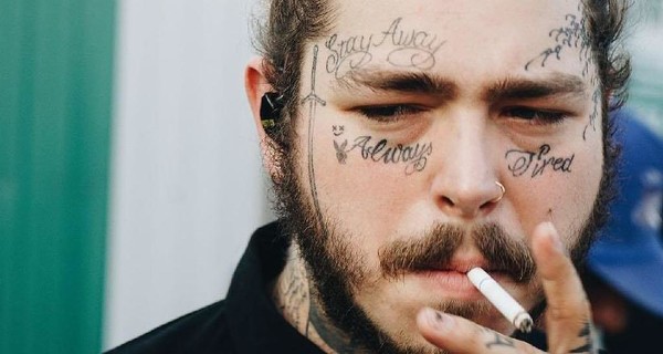 Самолет с известным рэпером Post Malone совершил экстренную посадку