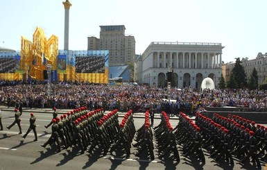 Мужской взгляд на военный парад: артиллерия удовлетворила зрителей, а авиации было недостаточно