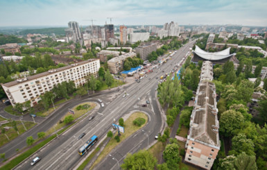 Бульвар Дружбы Народов в Киеве предложили переименовать в честь Джона Маккейна 