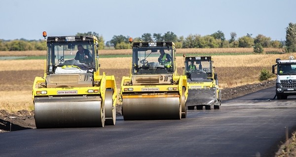 Омелян назвал стоимость проезда на будущих платных автобанах в Украине: от 20 до 70 евроцентов за километр