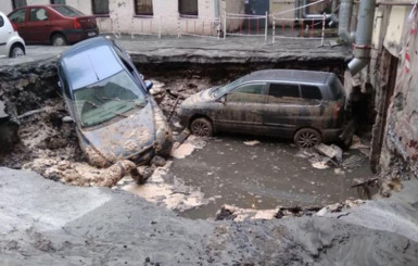 Двое человек сварились заживо в одном из заведений Петербурга  [фото]