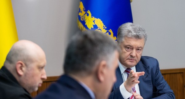 Порошенко прокомментировал взрывы в Ичне