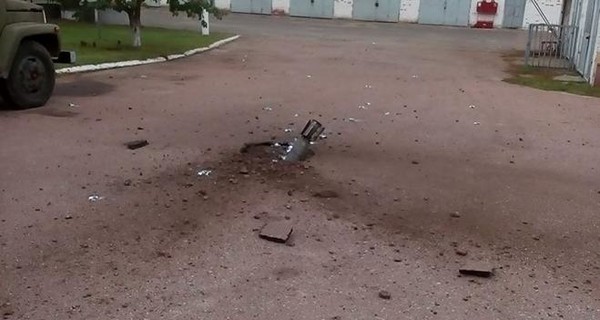 Взрывы в Ичне: в городе упали 12 боеприпасов, разрушены 6 домов