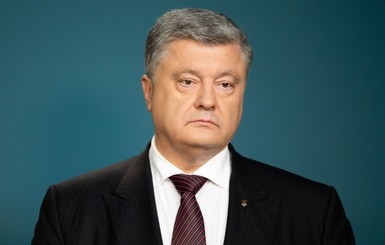 Порошенко: гимн Украины был единственным ответом на провокационные вопросы канала 