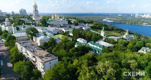 Святыни Киево-Печерской лавры – за что переживает министр культуры