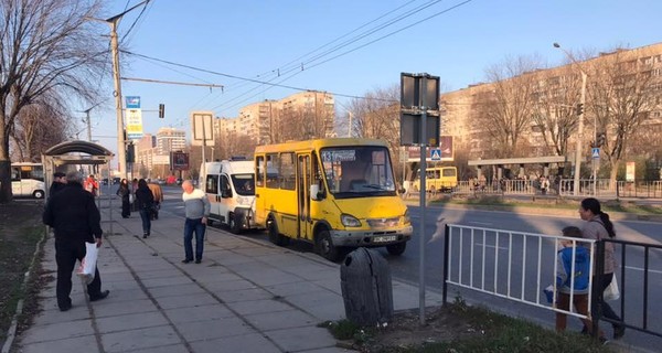 В маршрутке Львова внезапно умерла женщина