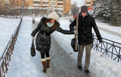 Из-за гололеда в Киеве за день травмировались 65 человек