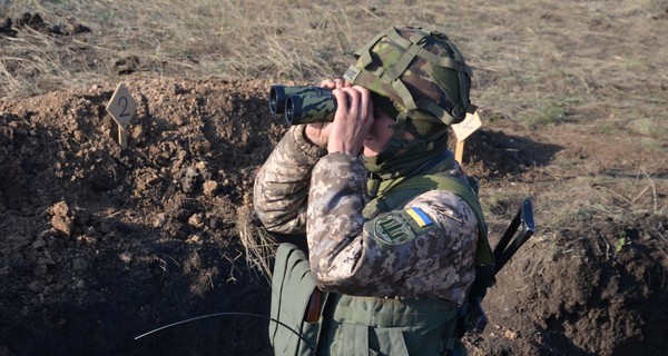 В Донбассе пал еще один военный