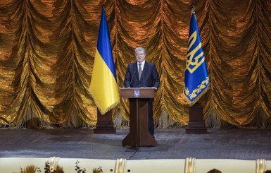 Порошенко уволил посла Украины в Сенегале, Габоне, Кот-д'Ивуаре и Либерии