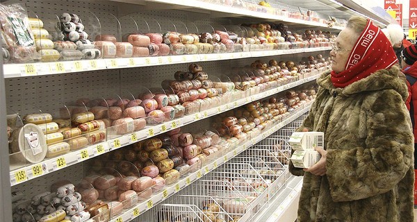 Цены в феврале: продукты вверх, бензин - вниз