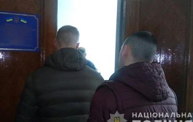 В мэрии Николаева полиция и прокуратура проводят обыск