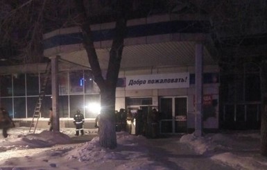 В Магнитогорске горел тот же дом, что взорвался в конце прошлого года