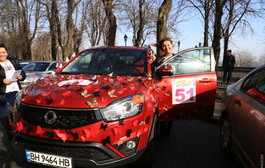  В Одессе к 8 марта провели чисто женское авторалли